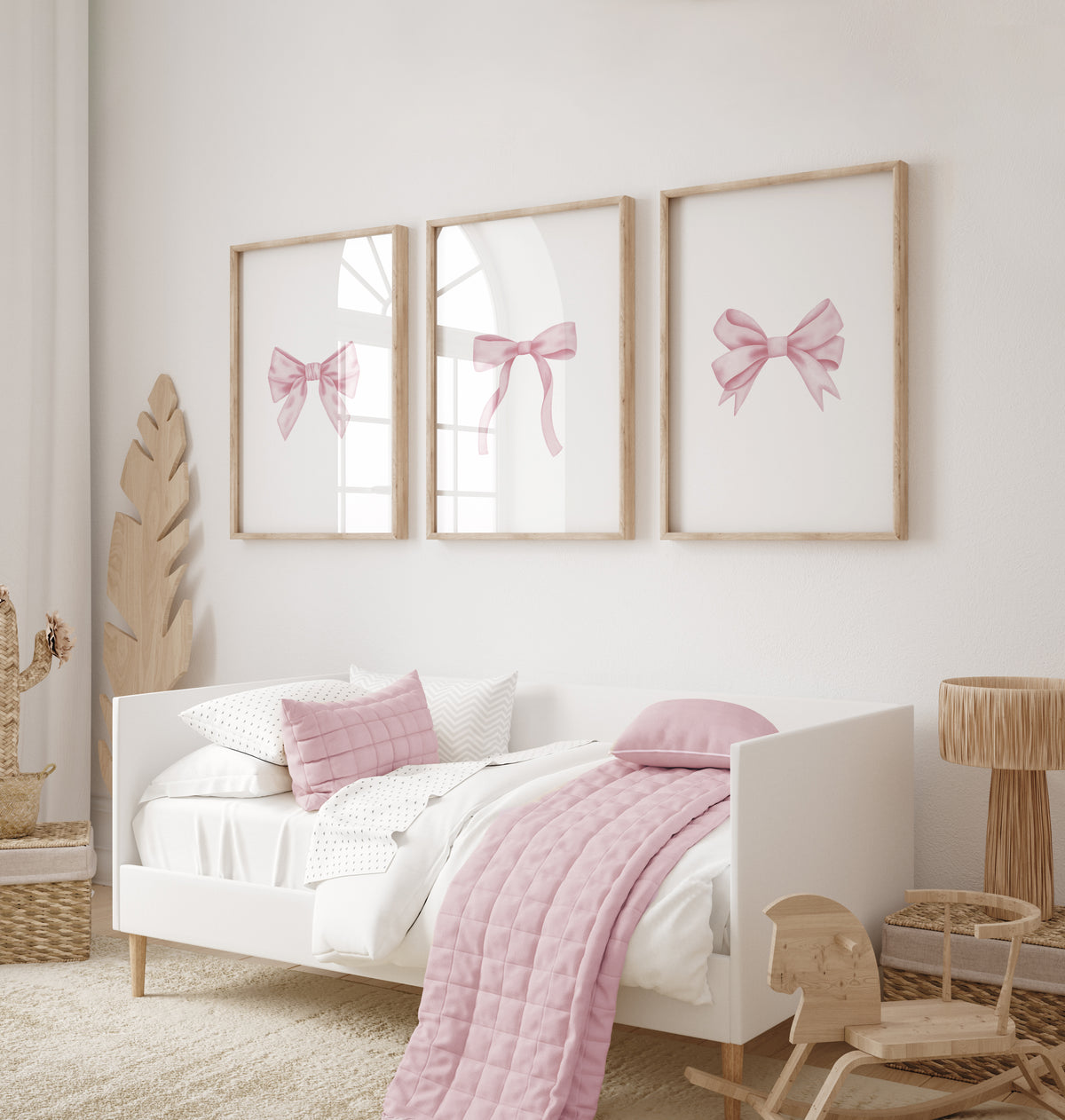 Girls room prints in a minimalist style with pretty pink bows